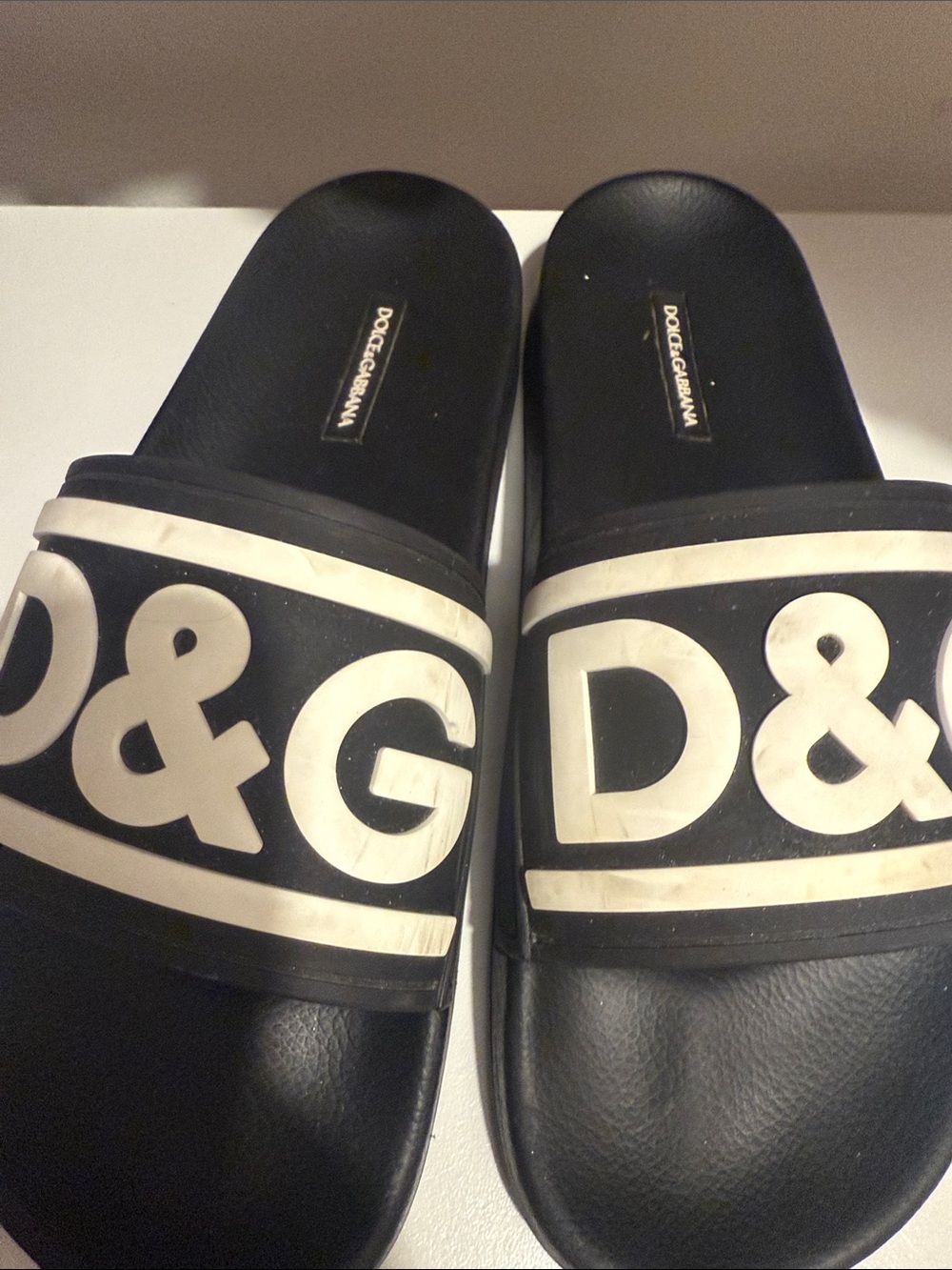 Dolce & Gabbana Black and White D&G Logo Slides